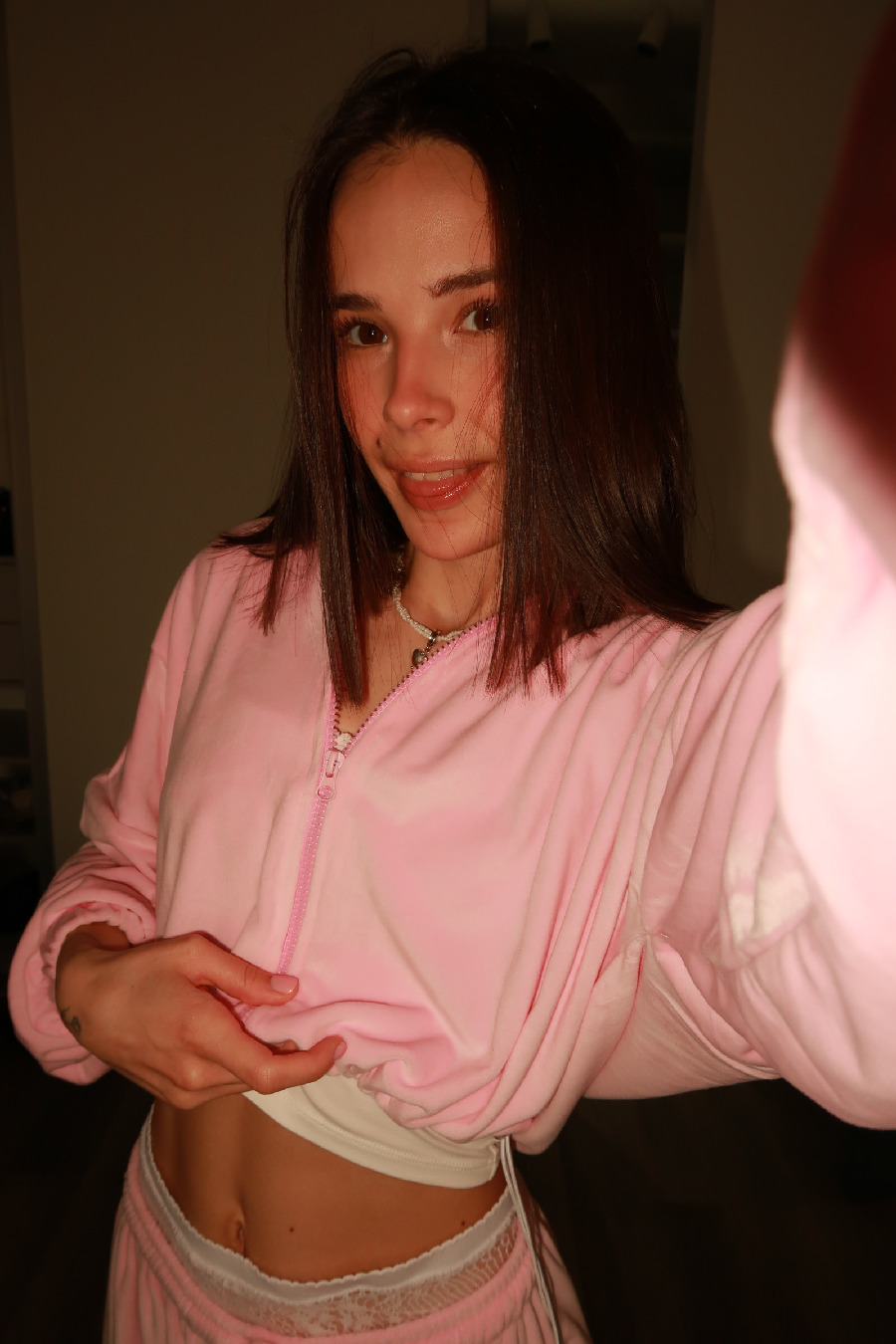 Tina brings the glow — live moments in Aguascalientes