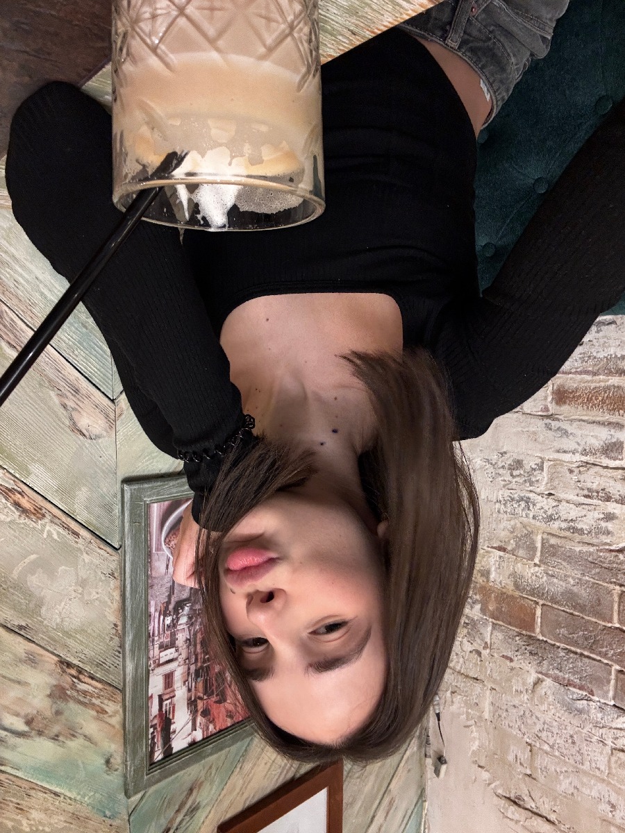 Fresh photos, fresh mood — Tina online in Aguascalientes